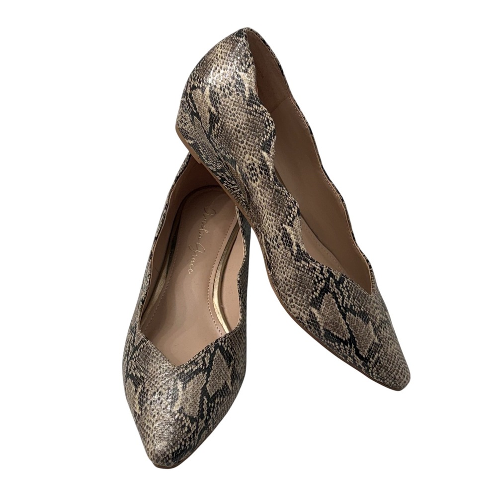 Amelia Grace Norissa Pointed Toe Flats Faux Snakeskin Print Shoes